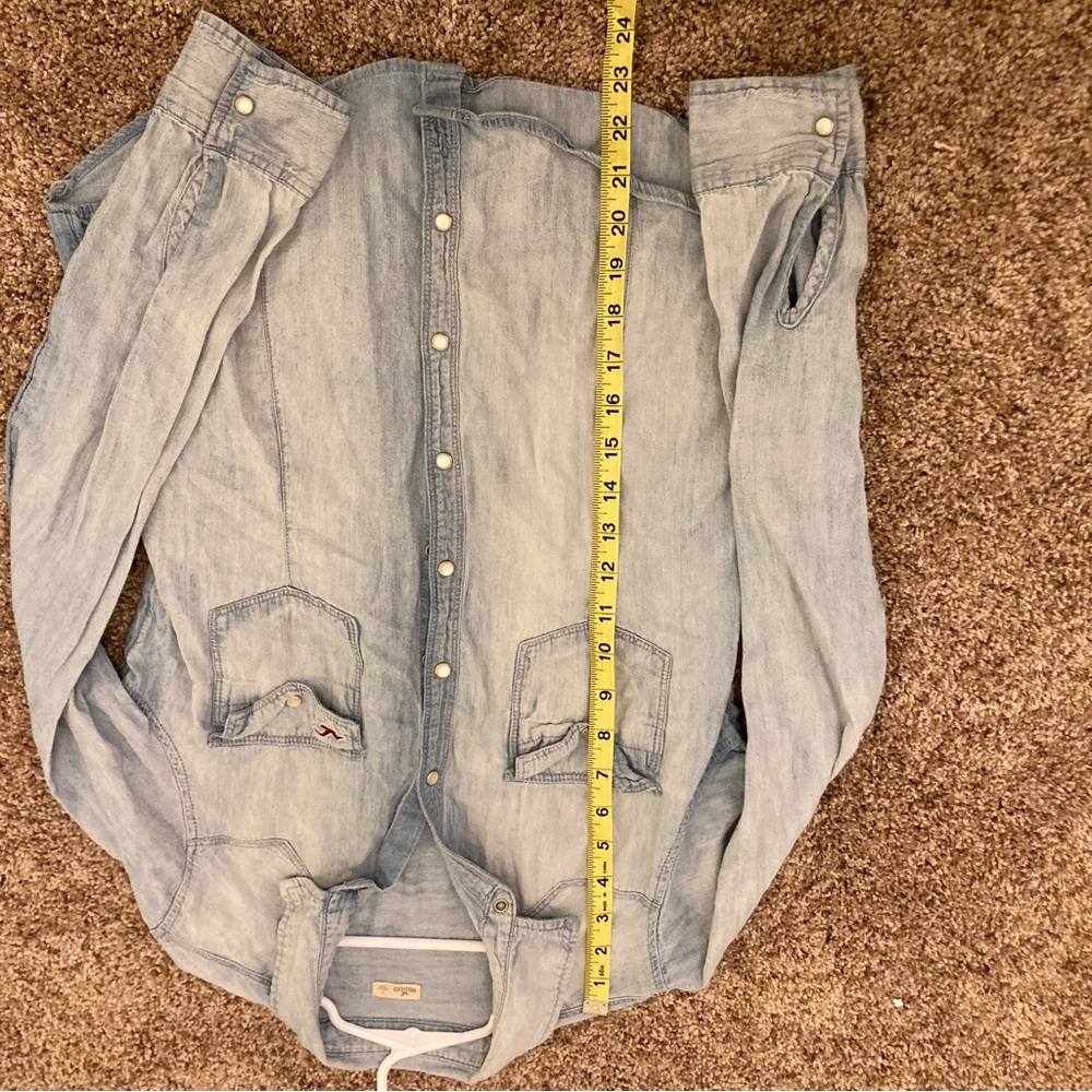 H&M button up - Picture 2 of 5